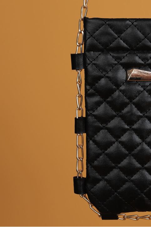 Deri Kapitone Çıtçıtlı Çapraz Kadın Çanta-Siyah