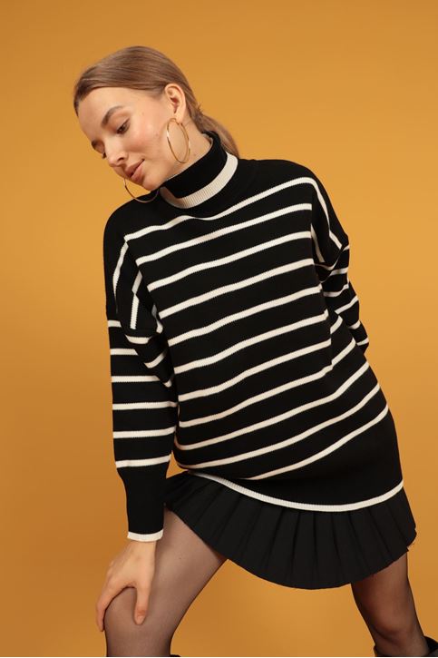 الياقة المدورة سترة مخططة المرأة-اسود