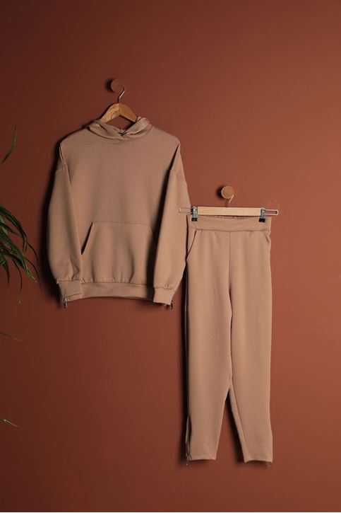 Премиум модал трикотажный костюм с капюшоном на молнии-цвет лисичек 