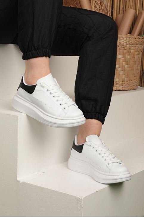 أحذية رياضية نسائية أحذية رياضية-اسود/ابيض