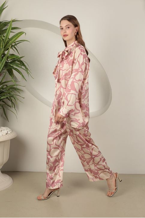 Saten Kumaş Desenli Kadın Takım-Pudra