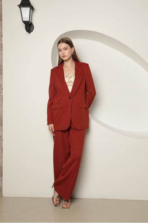 سترة نسائية كبيرة الحجم من قماش أطلس