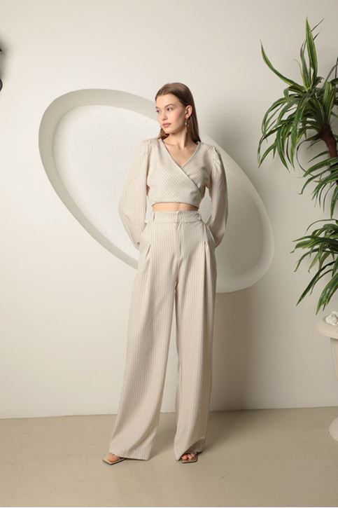 Çizgili Anvelop Bluz Bol Paça Pantolon Takım-Bej