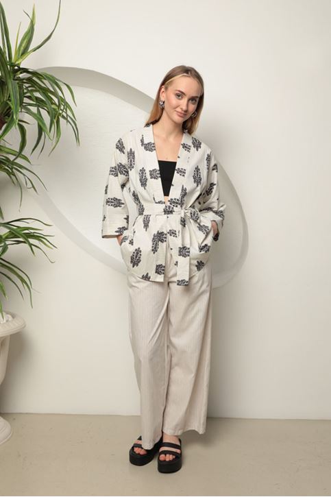 بدلة نسائية من قماش الكتان-أسود