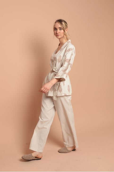 بدلة نسائية من قماش الكتان-تان