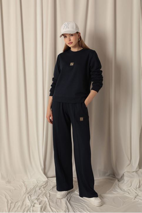  Modal Kumaş Metal Aksesuarlı Kadın Lacivert Takım