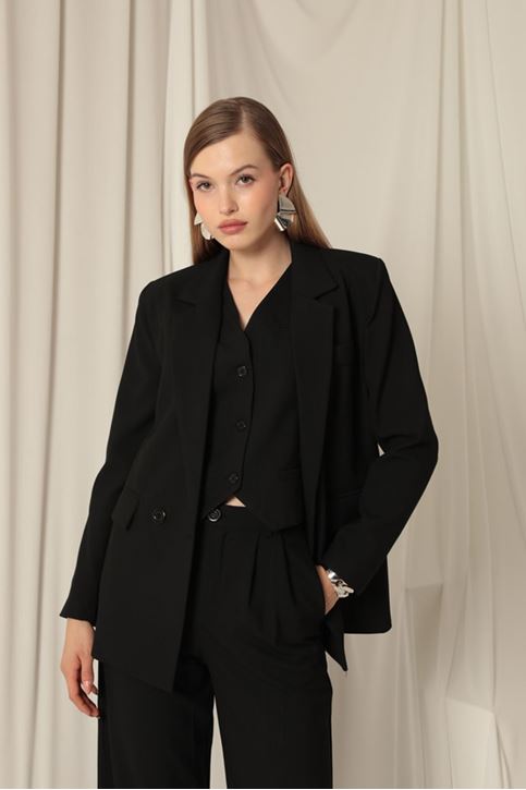 طقم نسائي من القماش المنسوج باللون الأسود مكون من 3 قطع