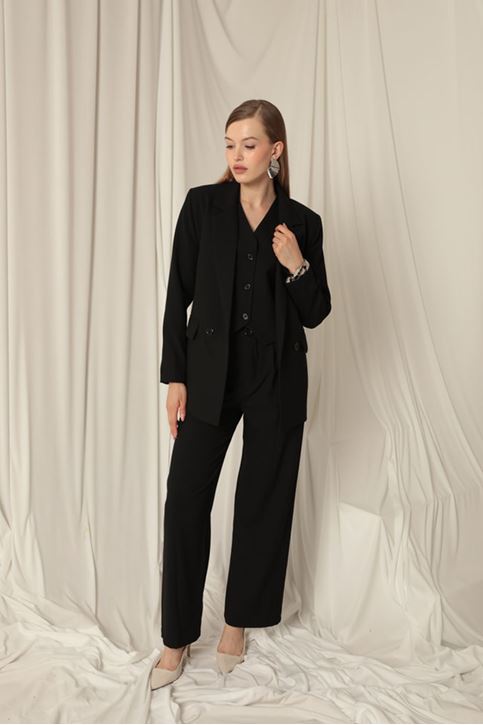 طقم نسائي من القماش المنسوج باللون الأسود مكون من 3 قطع