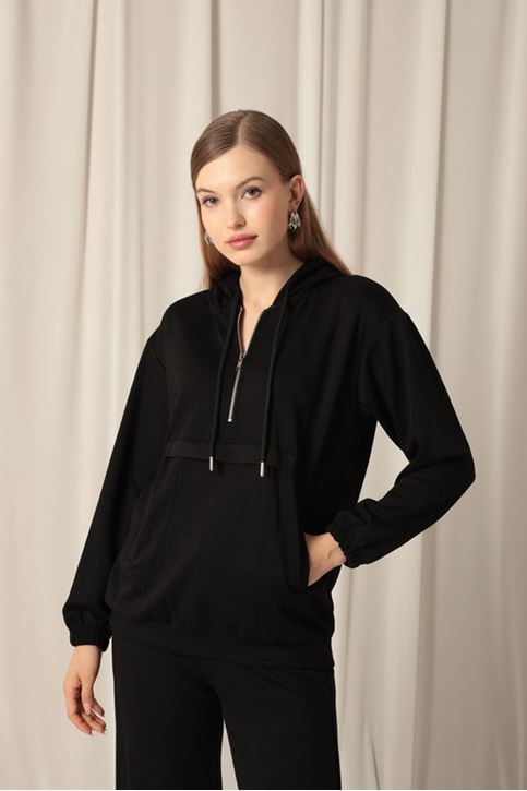 بدلة رياضية نسائية سوداء بسحاب من القماش المشروط