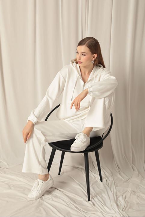 بدلة عرق إكرو نسائية بسحاب من القماش المشروط