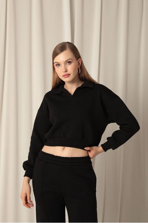 Короткие женские черные свитшоты из трех видов пряжи 