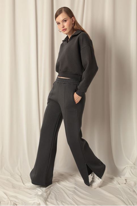  Короткий женский свитшот антрацитового цвета 