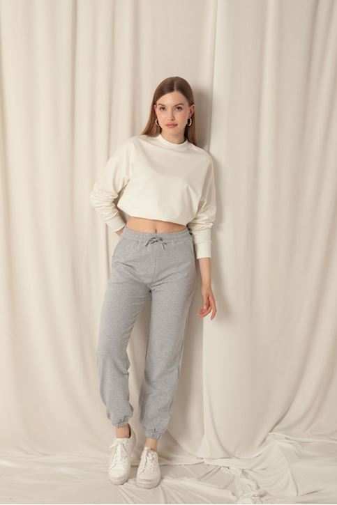 Two Yarn Fabric Elastic Leg Women's Gray Tracksuit