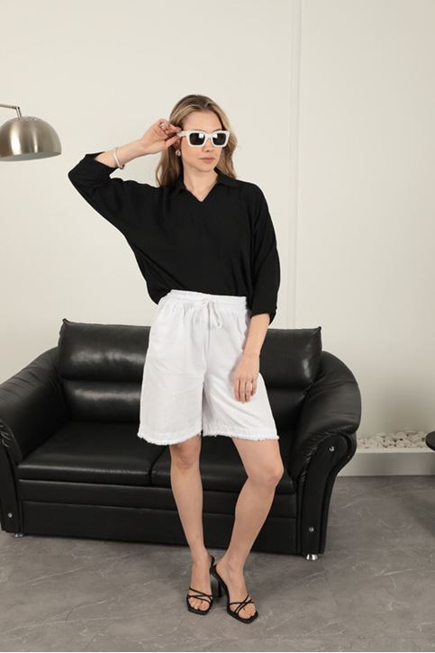 Garbardin Kumaş Püsküllü Bol Kadın Şort-Beyaz