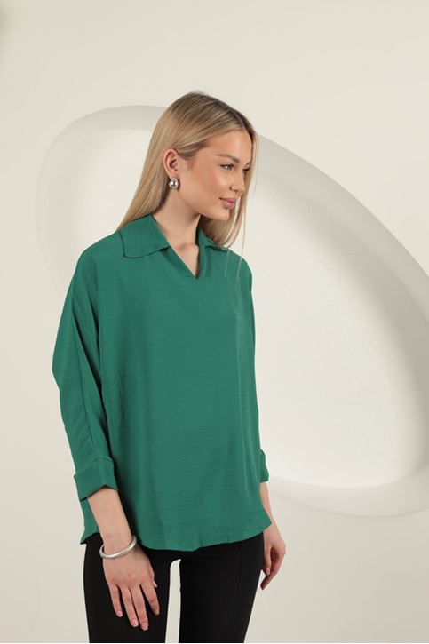 قميص نسائي بفتحة رقبة على شكل حرف V - أخضر