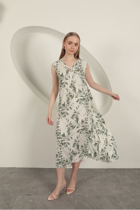 Viscose Fabric Leaf Patterned Dress-Green