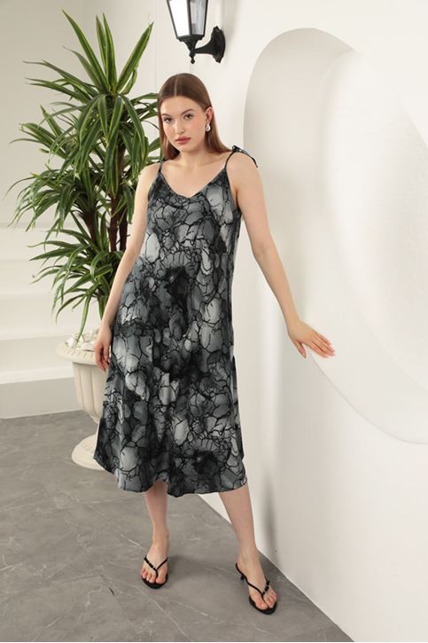 Viskon Kumaş Sulu Boya Desenli Elbise-Siyah