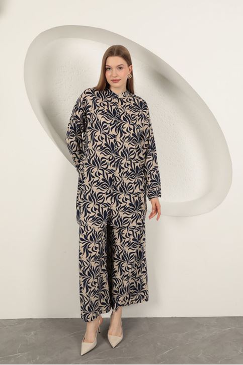 بدلة نسائية منقوشة من قماش الفيسكوز - أزرق داكن