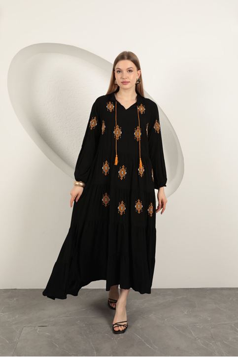 Платье из вискозной ткани с хрустящей вышивкой - черный