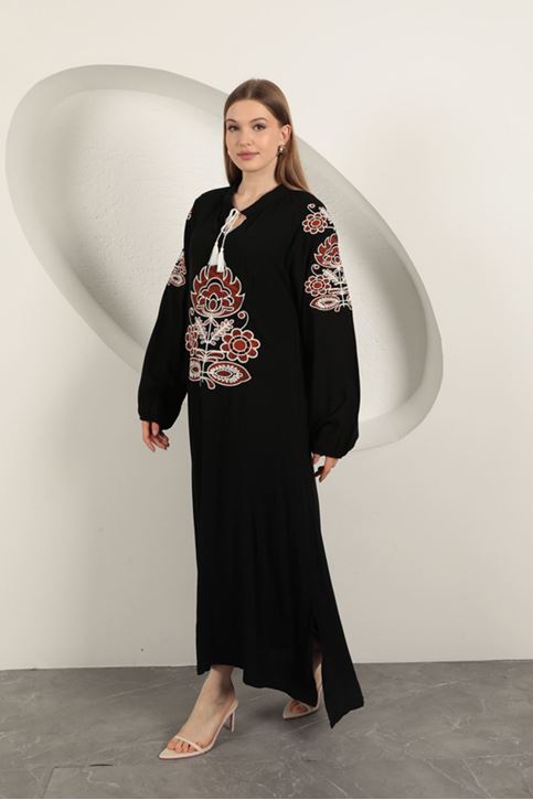 Viskon Kumaş Nakışlı Elbise-Siyah