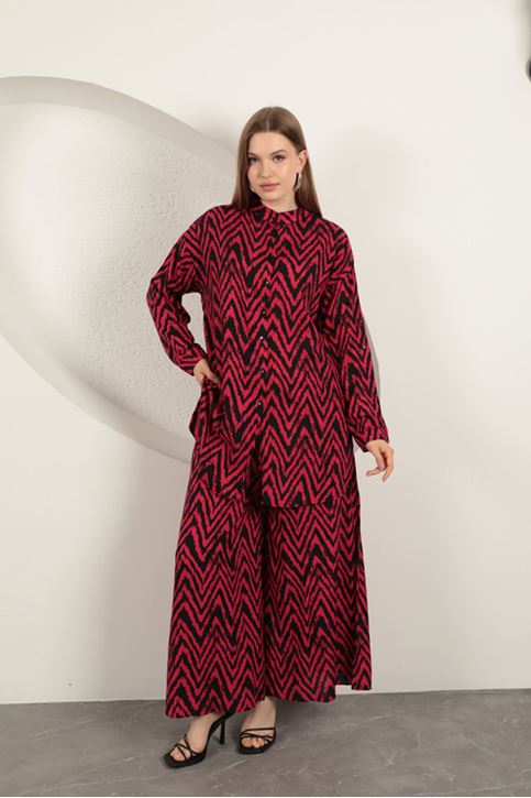 بدلة نسائية مخططة من قماش الفيسكوز - فوشيا