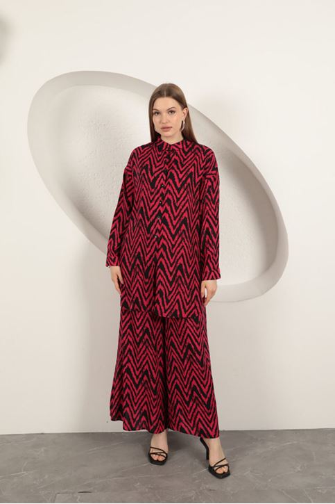 بدلة نسائية مخططة من قماش الفيسكوز - فوشيا