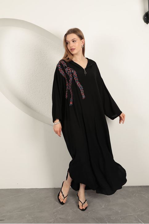 Viskon Yaprak Nakışlı Elbise-Siyah