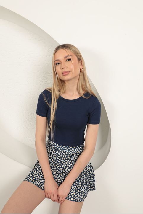 قميص قصير أساسي من قماش الفراولة والفيسكوز - أزرق داكن