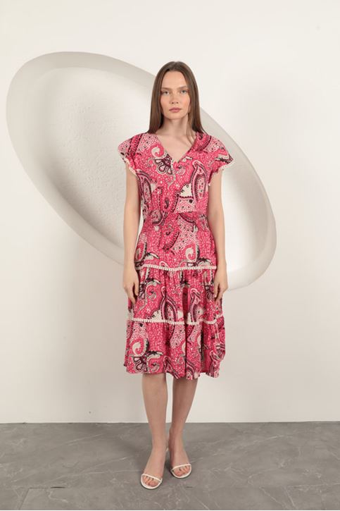 فستان من الفيسكوز بنقشة عرقية - فوشيا