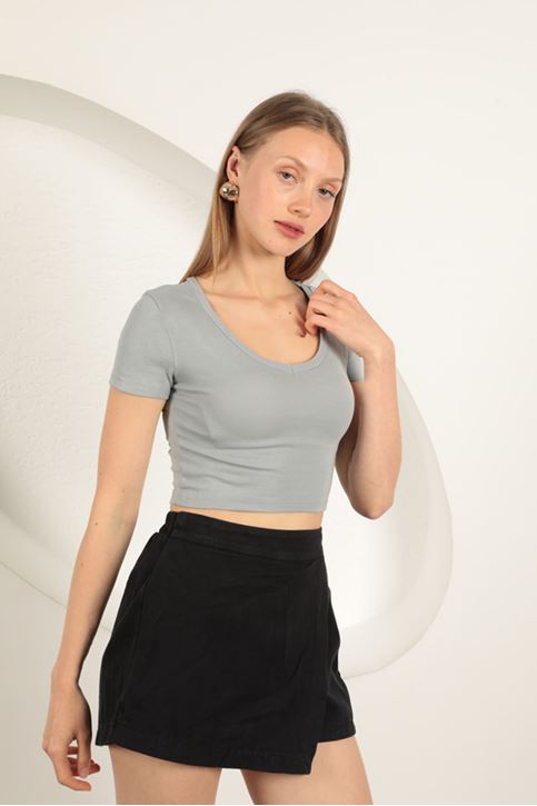 Çilek Viskon Kumaş V Yaka Basic Tişört-Gri