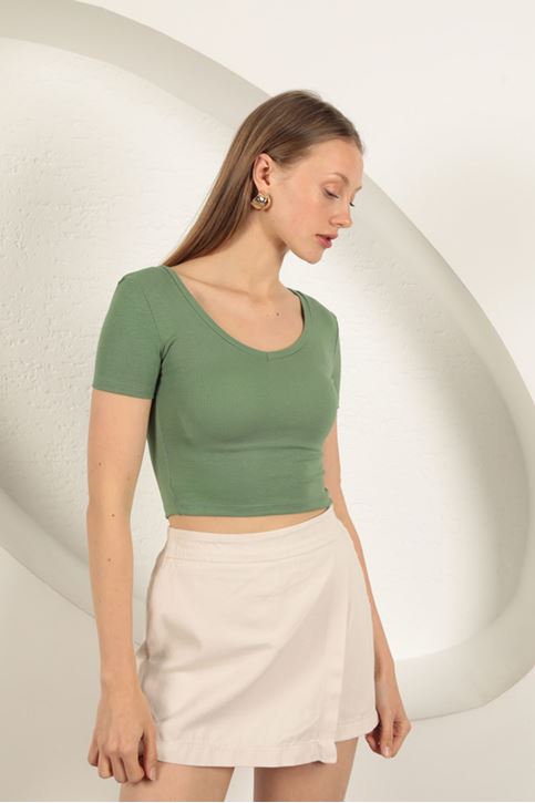  Базовая футболка с V-образным вырезом - хаки