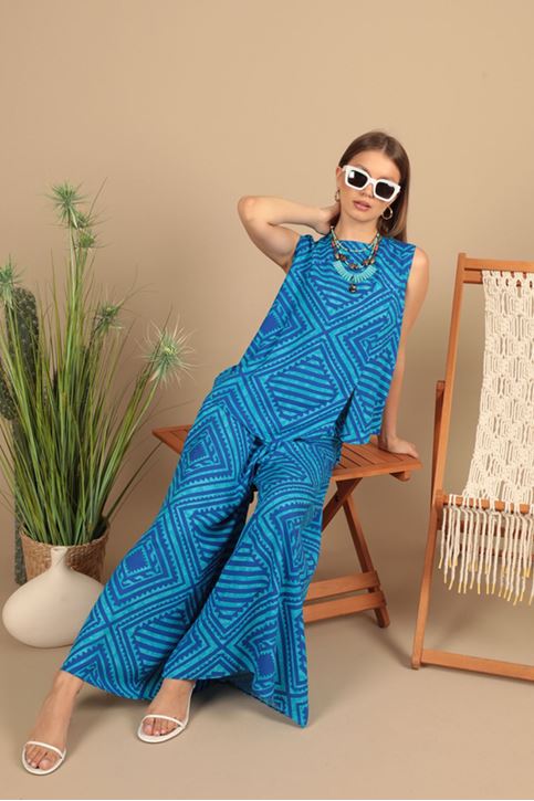 بدلة نسائية منقوشة من قماش الفيسكوز - أزرق