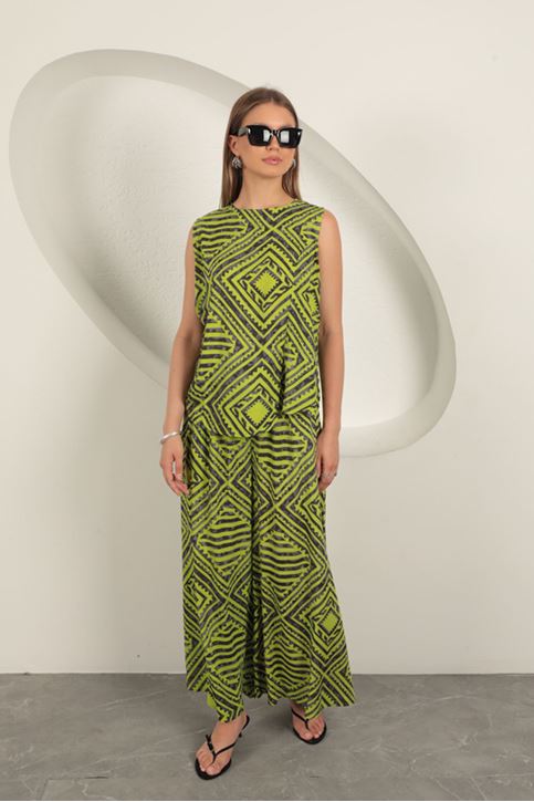 بدلة نسائية منقوشة من قماش الفيسكوز - أخضر زيتي
